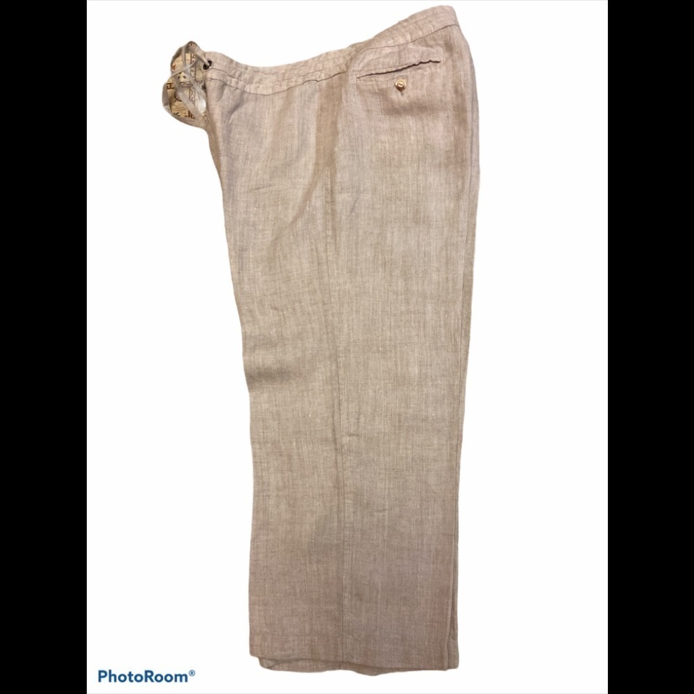 Valerie Stevens Linen Cropped in a 12P